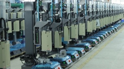 關(guān)于長榮超聲波焊接機(jī)電容損壞影響設(shè)備性能問題，該如何從那方面解決？